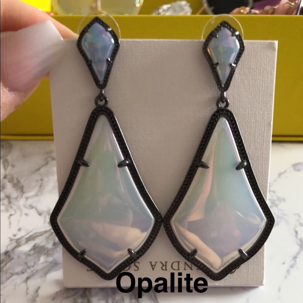 SOLD🔴Opalite Alexis🦄